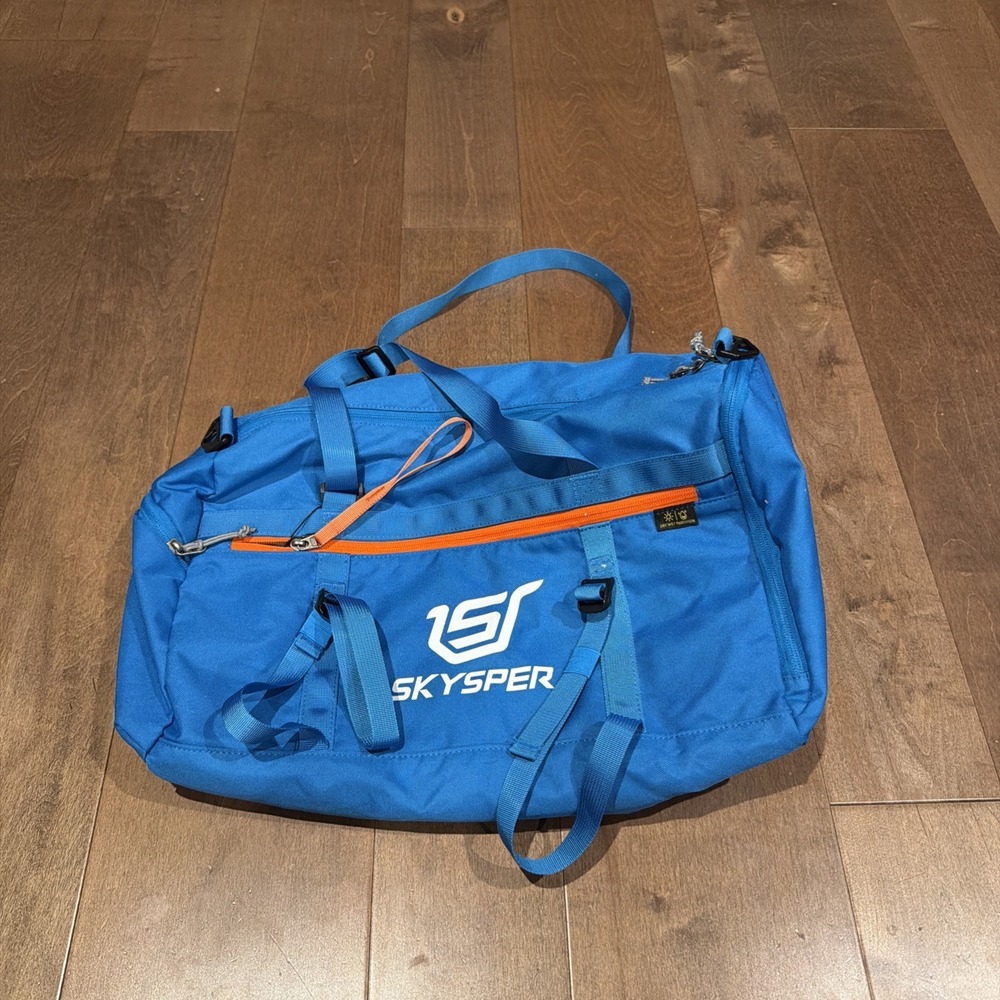 SKYSPER Small Gym Duffel Bag Blue Travel Sports Men Women Wet Compartment Used
